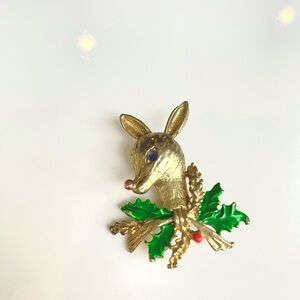 70's Vintage Reindeer Brooch with Enamel Mistletoe Rhinestone Eye marked Taiwan
